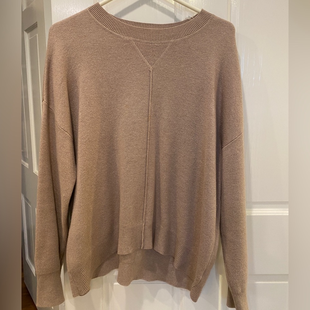 Universal Thread sweatshirt style sweater.